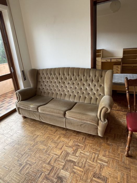 Sofá  bege usado para doar