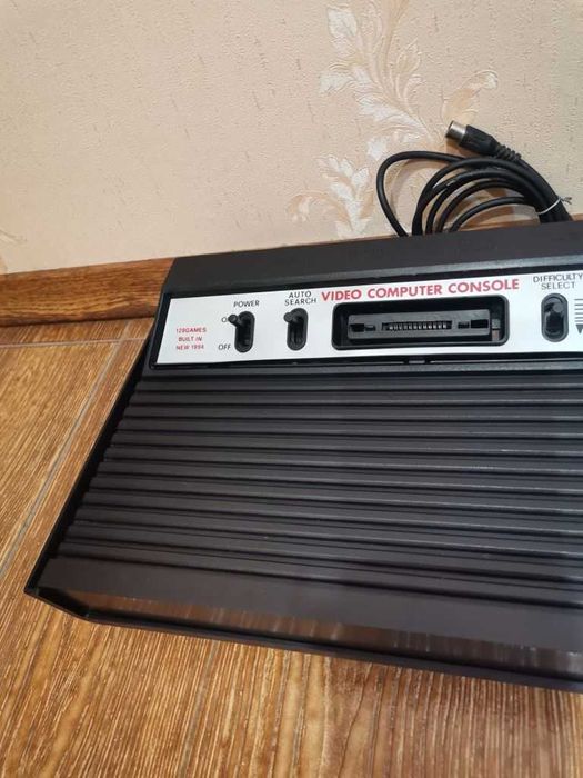 Приставка игровая Atari 2600
