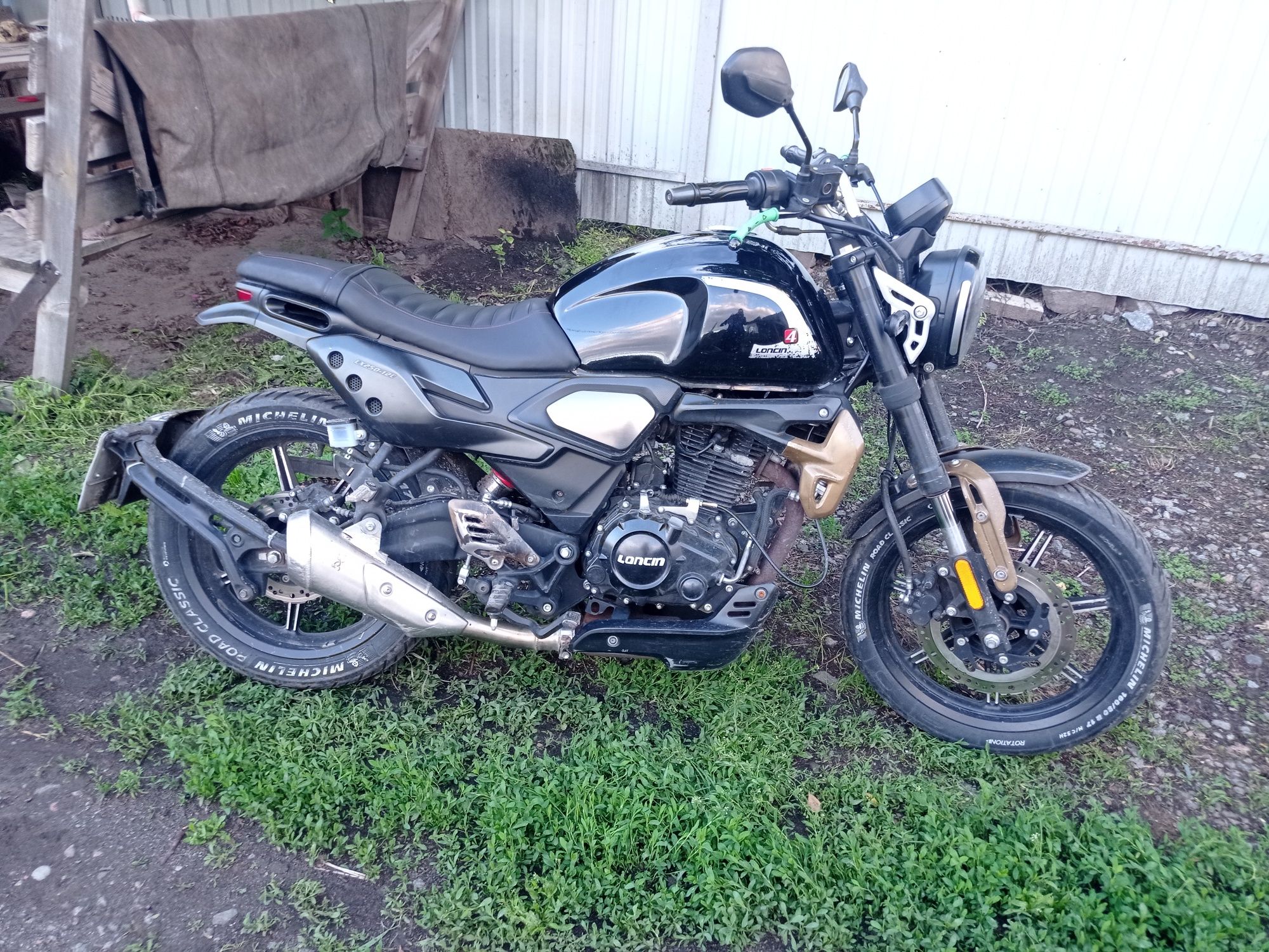 Мотоцикл Loncin (voge) lx250