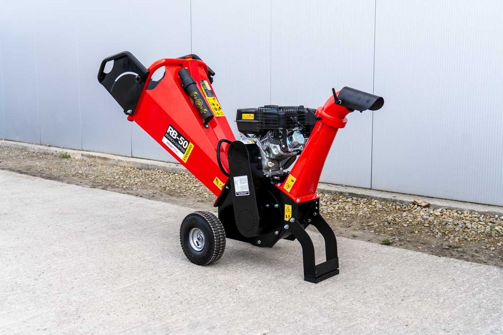 Rozdrabniacz REMET RB-50 == rębak do ciecia gałęzi ==