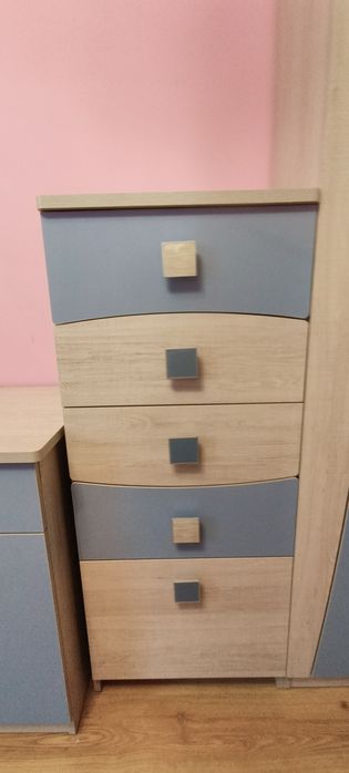 Meble do pokoju dziecięcego tenus