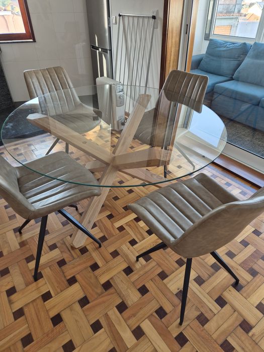 Mesa de vidro redonda