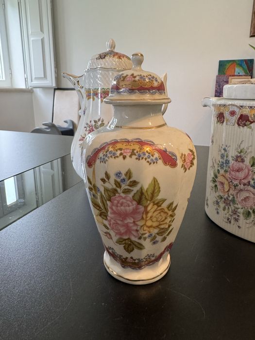 Porcelana francesa T limoges