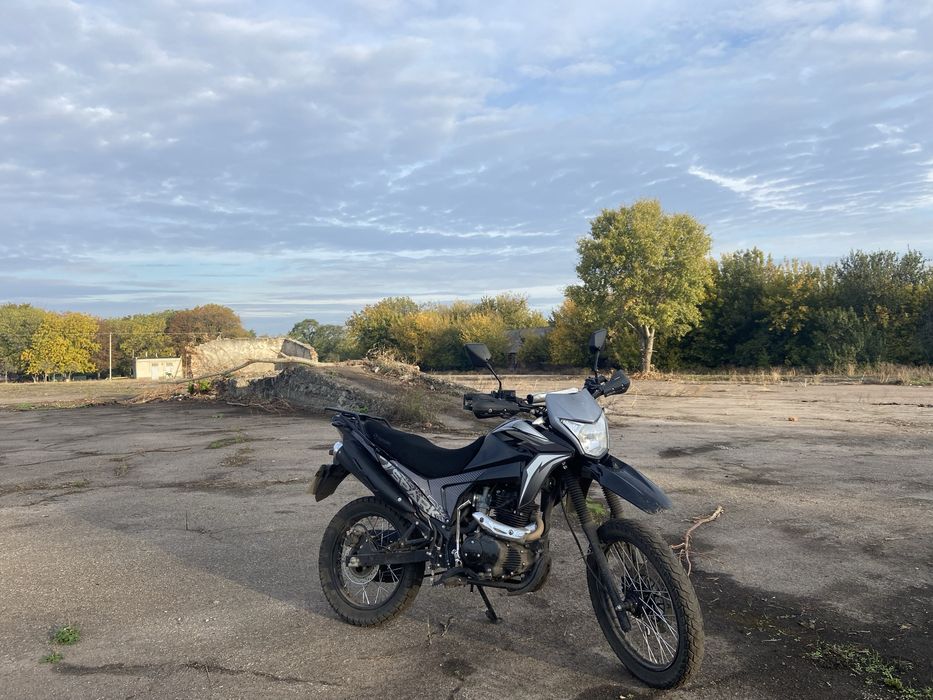 Spark sp200d-5b Продам