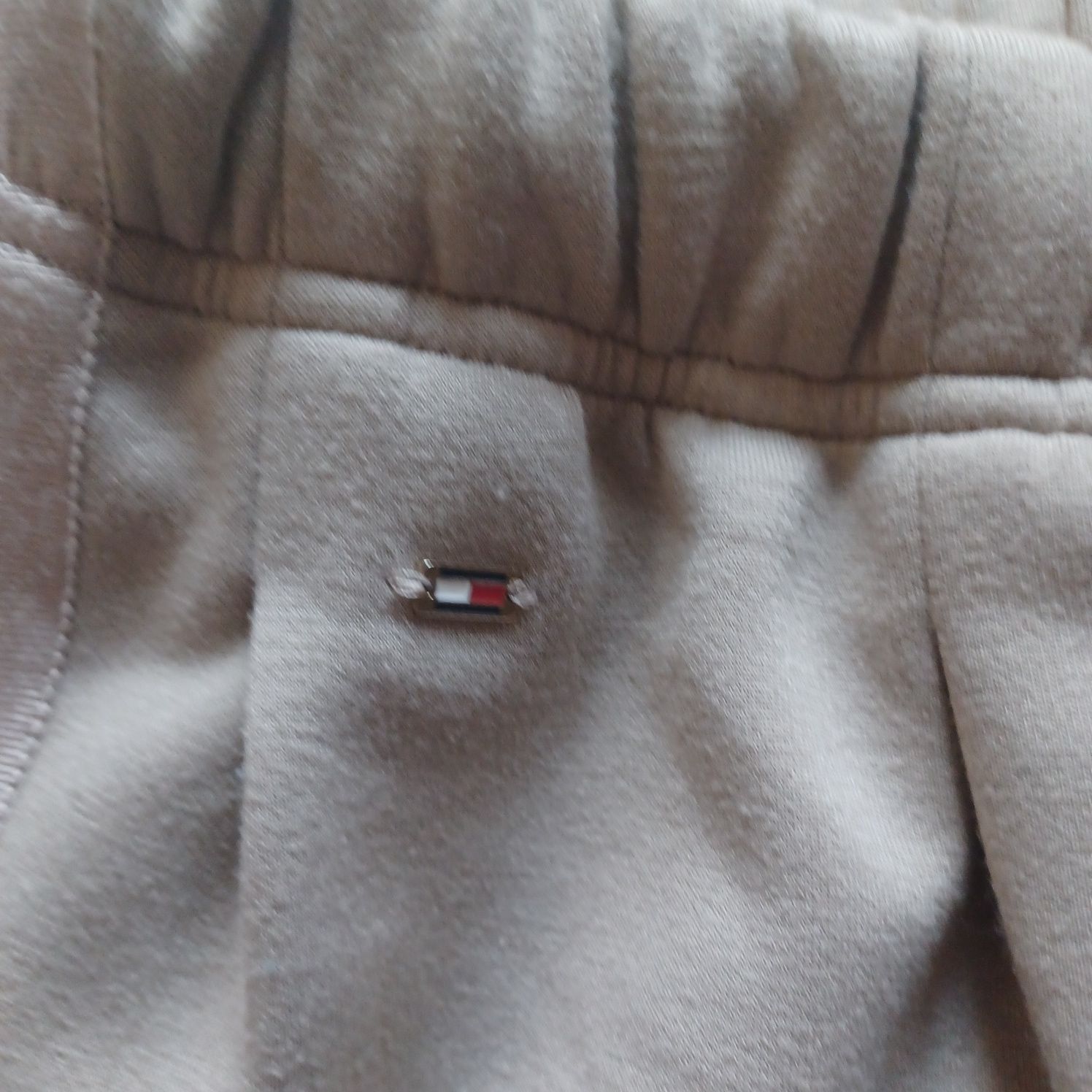 Spodnie dresowe TOMMY HILFIGER oryginalne z lampasem 3/4XL/salon 389zł