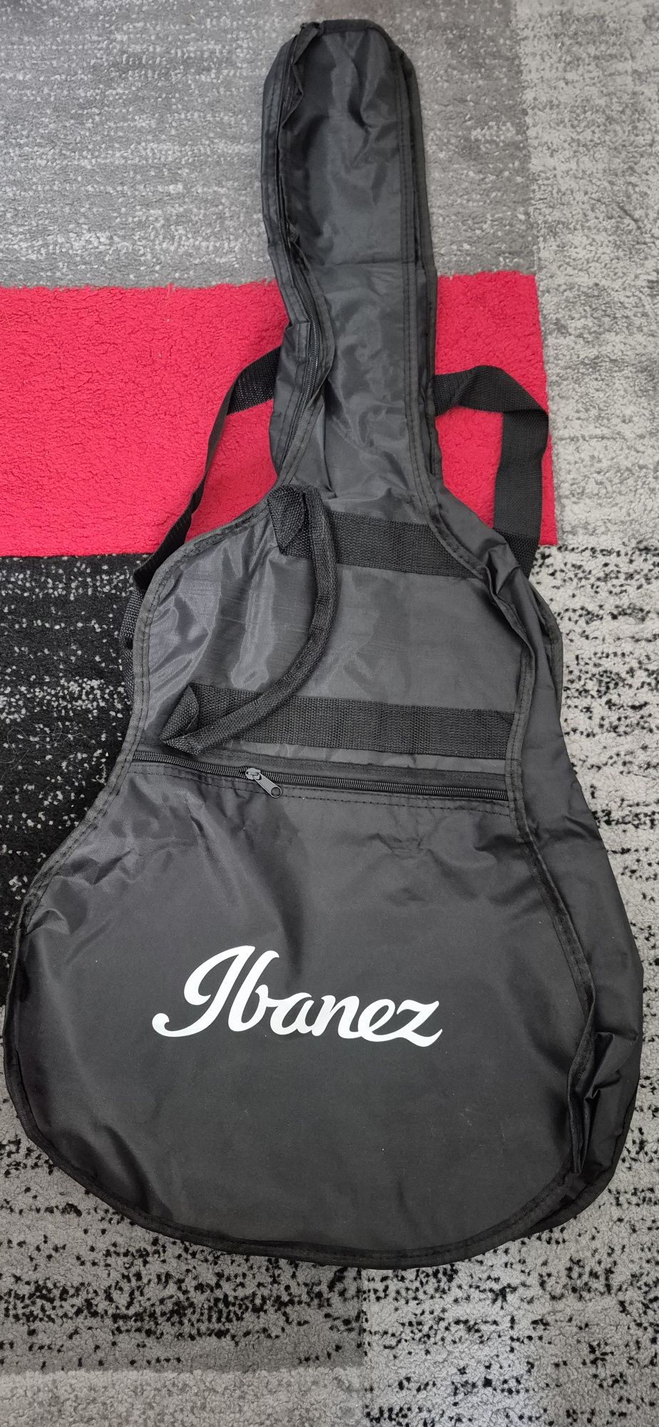 Gitara firmy Ibanez