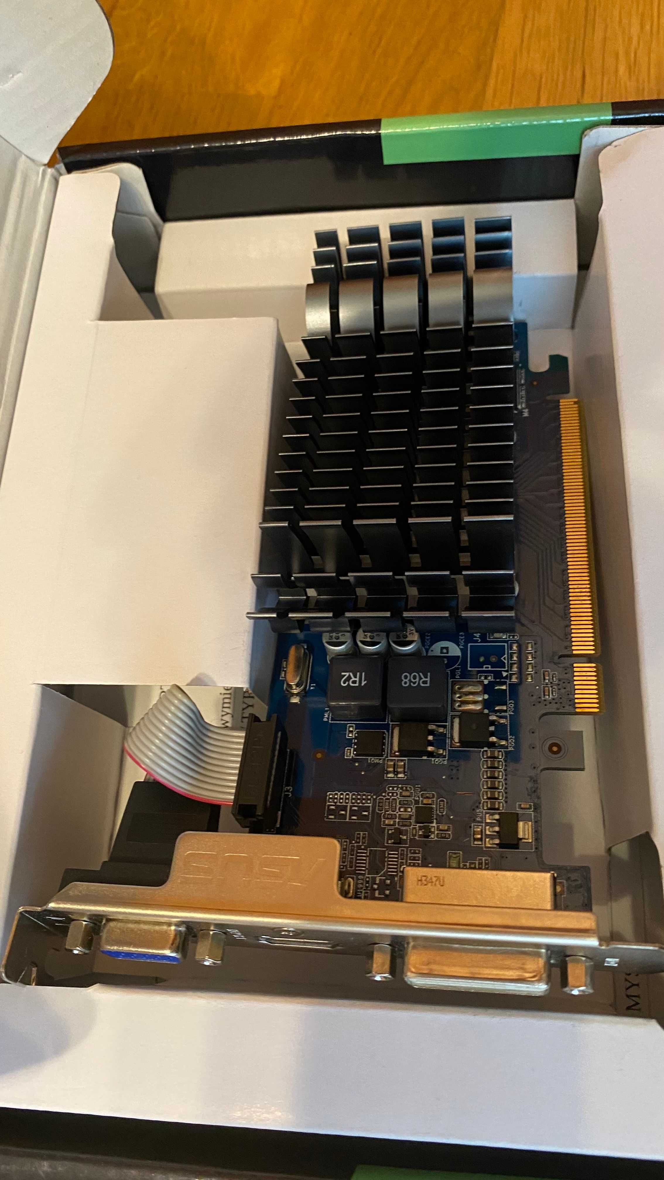 Komputer i7 920 2,6GHz GA-X58A-UD3R, 256GB SSD, 16GB RAM bez obudowy