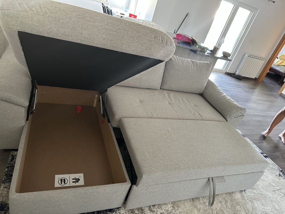 Sofa cama semi-novo
