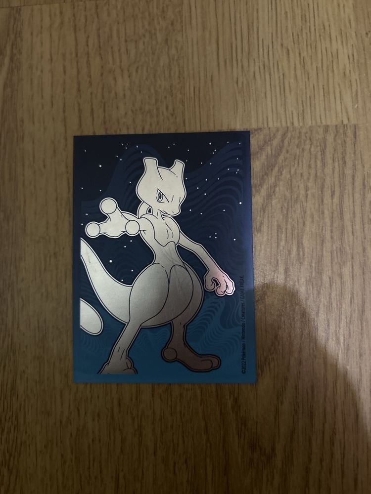 Karta pokemon kolekcjonerska Dragonite Vstar