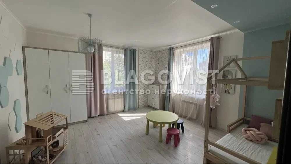 3-к - Чаадаєва, 2 - ЦЕГЛА - 2007р 6 поверх з 24 дорогі меблі та ремонт