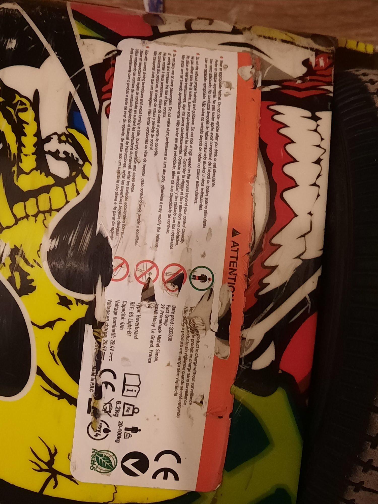 Tenho pena venda overboard quase novo   c/ carregador