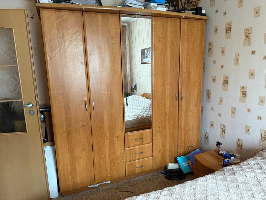 Меблі в спальню з МДФ ТМ Комекс  (Шафа, ліжко, трюмо і тумби 2шт)