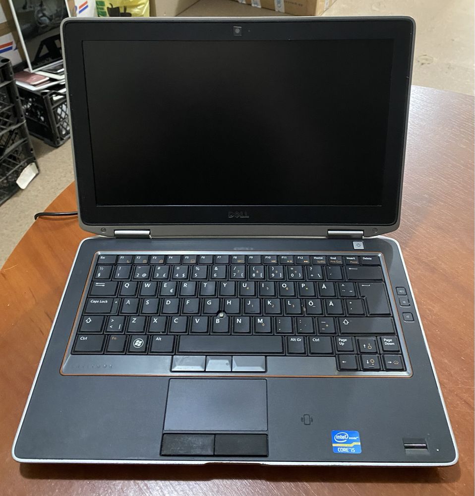 ноутбук Dell Latitude E6320 13.3"/4GB RAM/250GB HDD/i5-2520! N1328