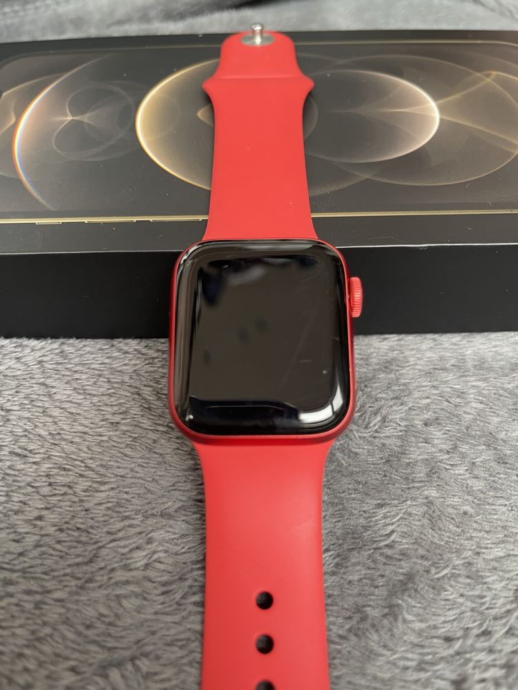 Смарт часи Apple watch 6 40 mm.