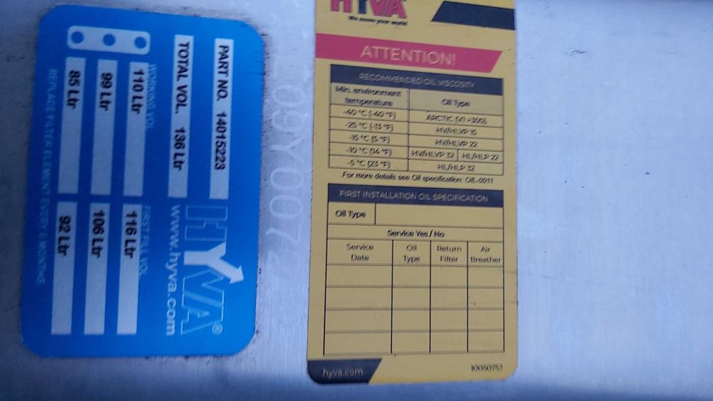 Nowy  aluminiowy porządny zbiornik oleju hydraulicznego  firmy HYVA