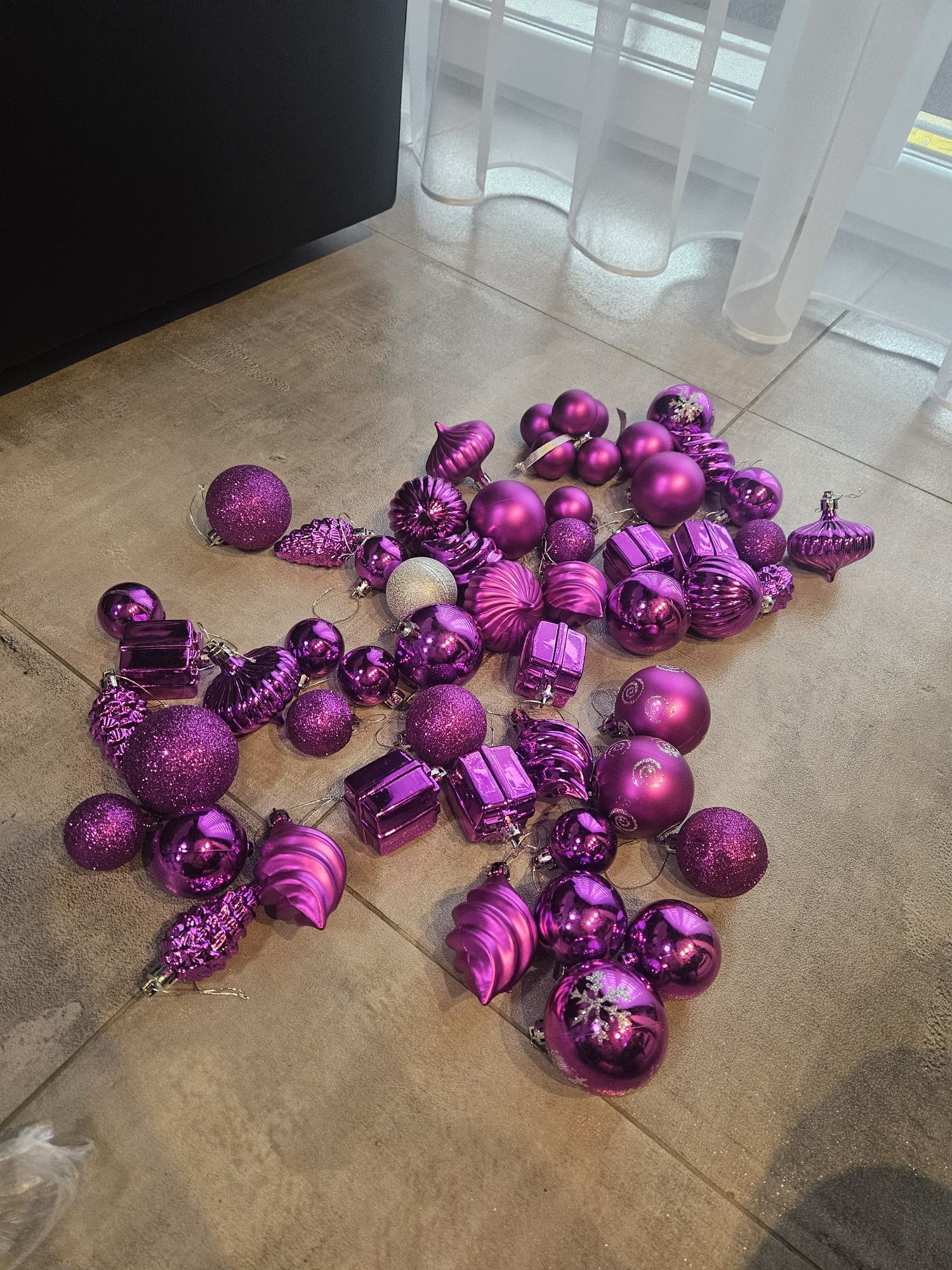 Bombki ok 50 szt