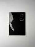 Livro Helena Almeida Andar, abraçar / Walking, holding 2015