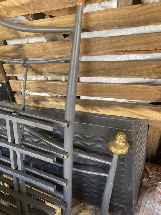 Cama leito em aco forjada e lacado