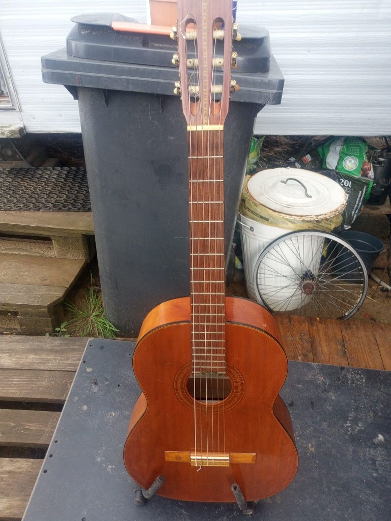 Gitara klasyczna Suzuki Nagoya
