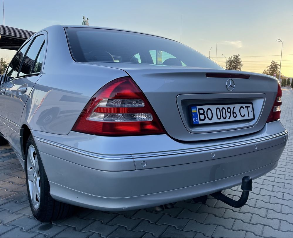 Mercedes-Benz c180 Avantgarde (w203)