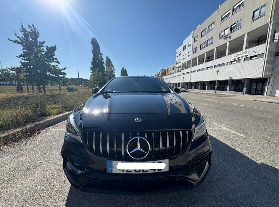 Mercedes-Benz CLA 180