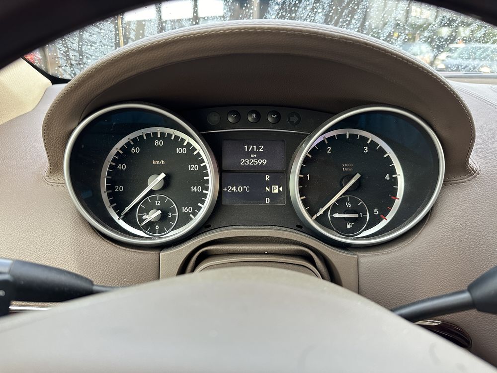 Mercedes-Benz Gl 350 bluetec НЕ БИТА ТОРГ