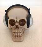Pisa papéis - Caveira com headphones