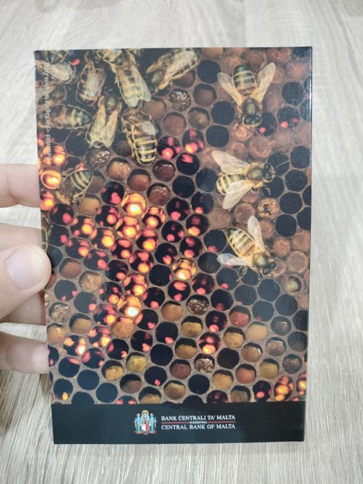 Moeda Comemorativa BNC 2€ Abelha Malta 2025