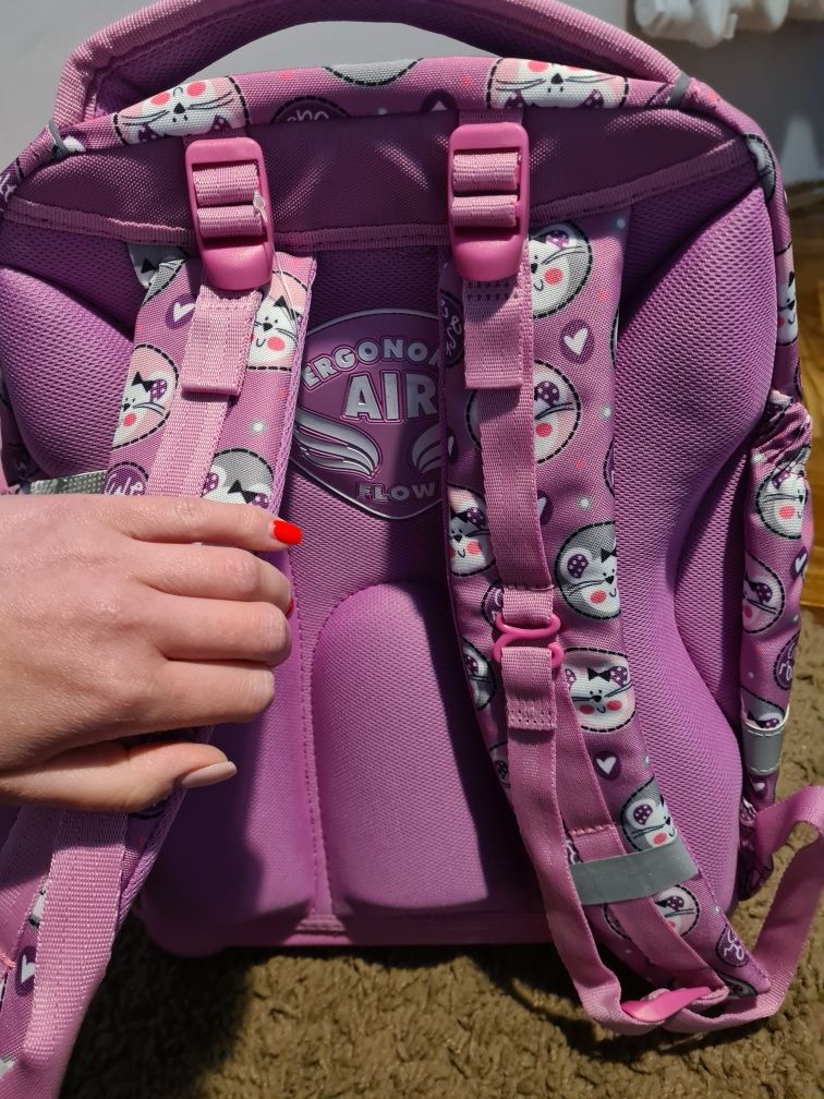 Plecak różowy usztywniany top 2000 nowy