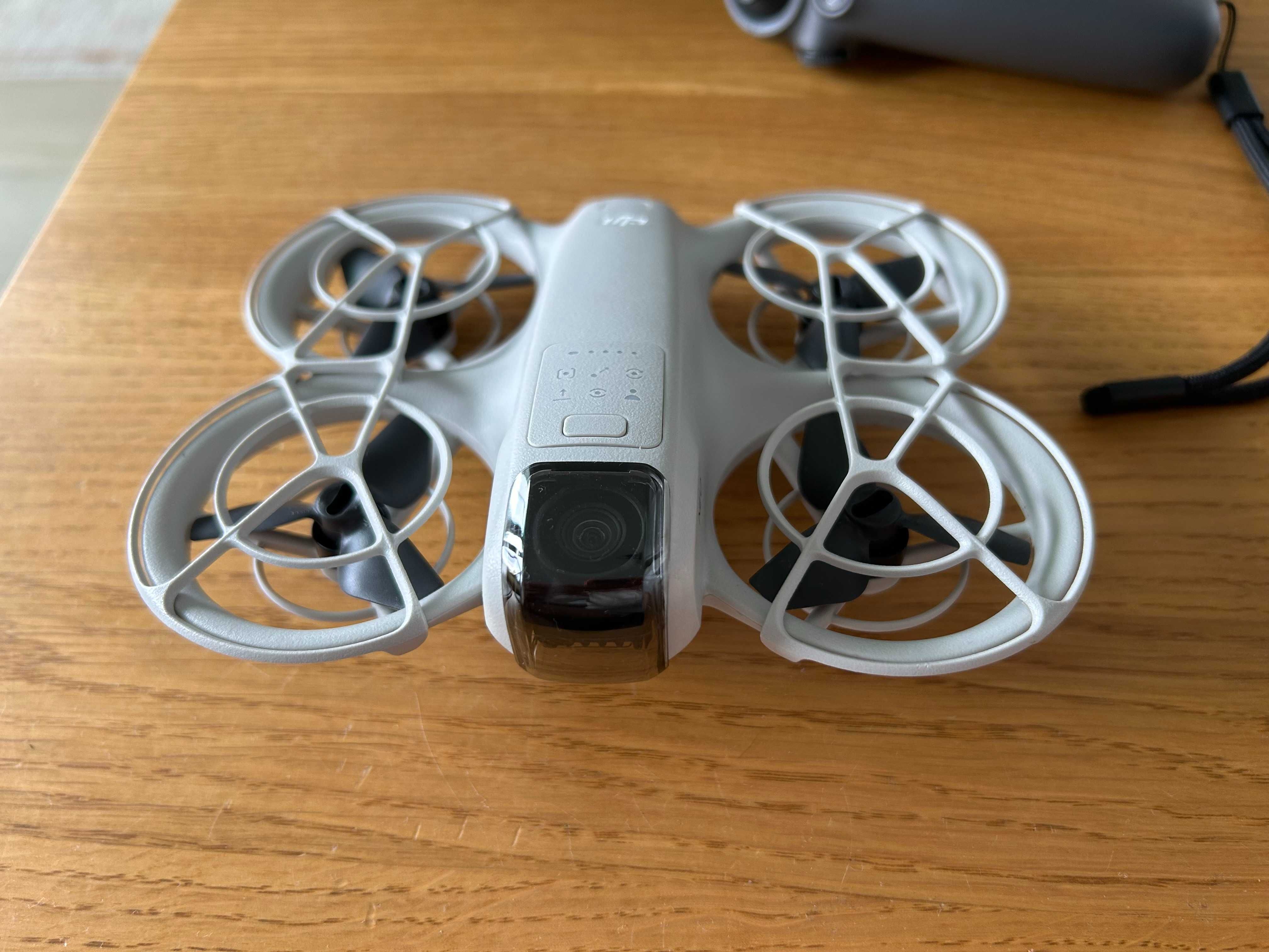 Dron DJI NEO Motion Fly More Combo