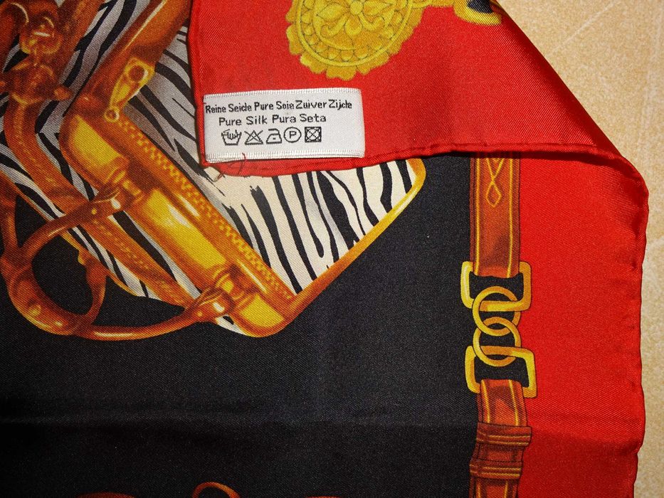 JAMMERS & LEUFGEN Reine Seide jedwabna chusta apaszka Torebki