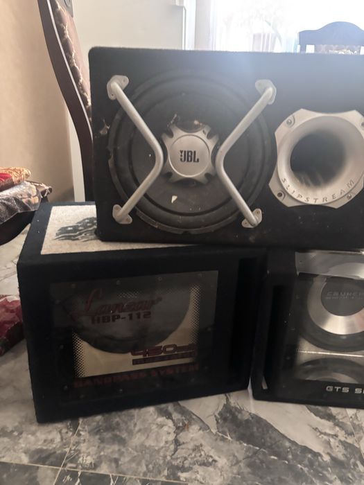 Сабуфери JBL , буфери в машину , сабвуфери