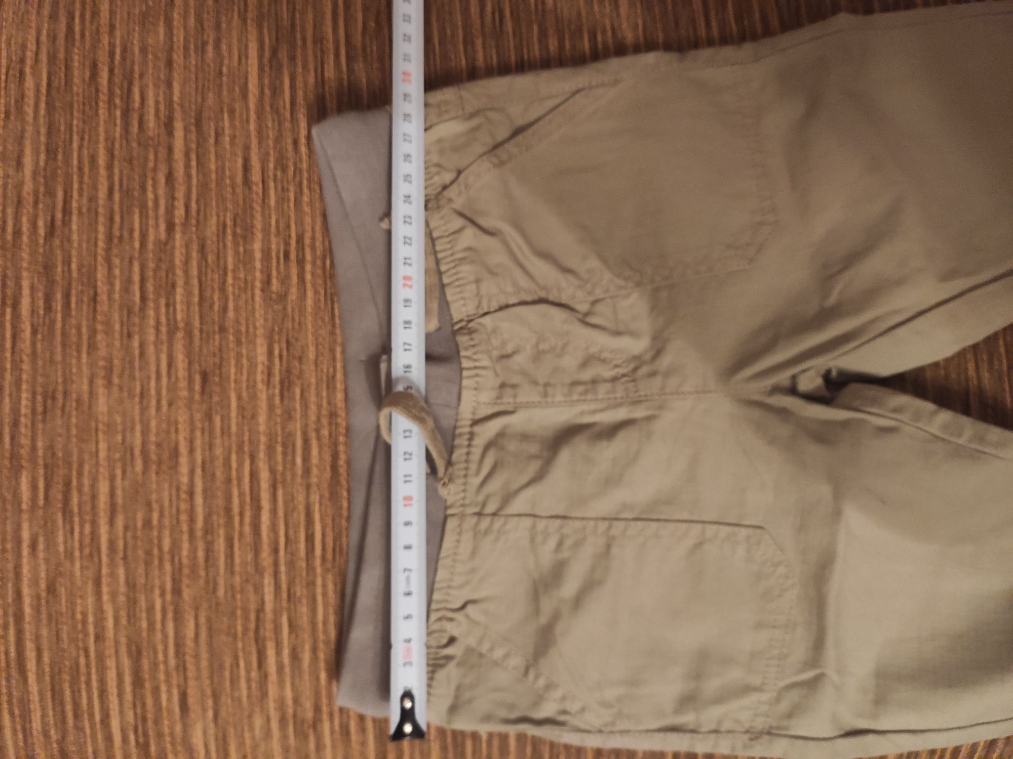 Spodnie spodenki letnie materiałowe 104