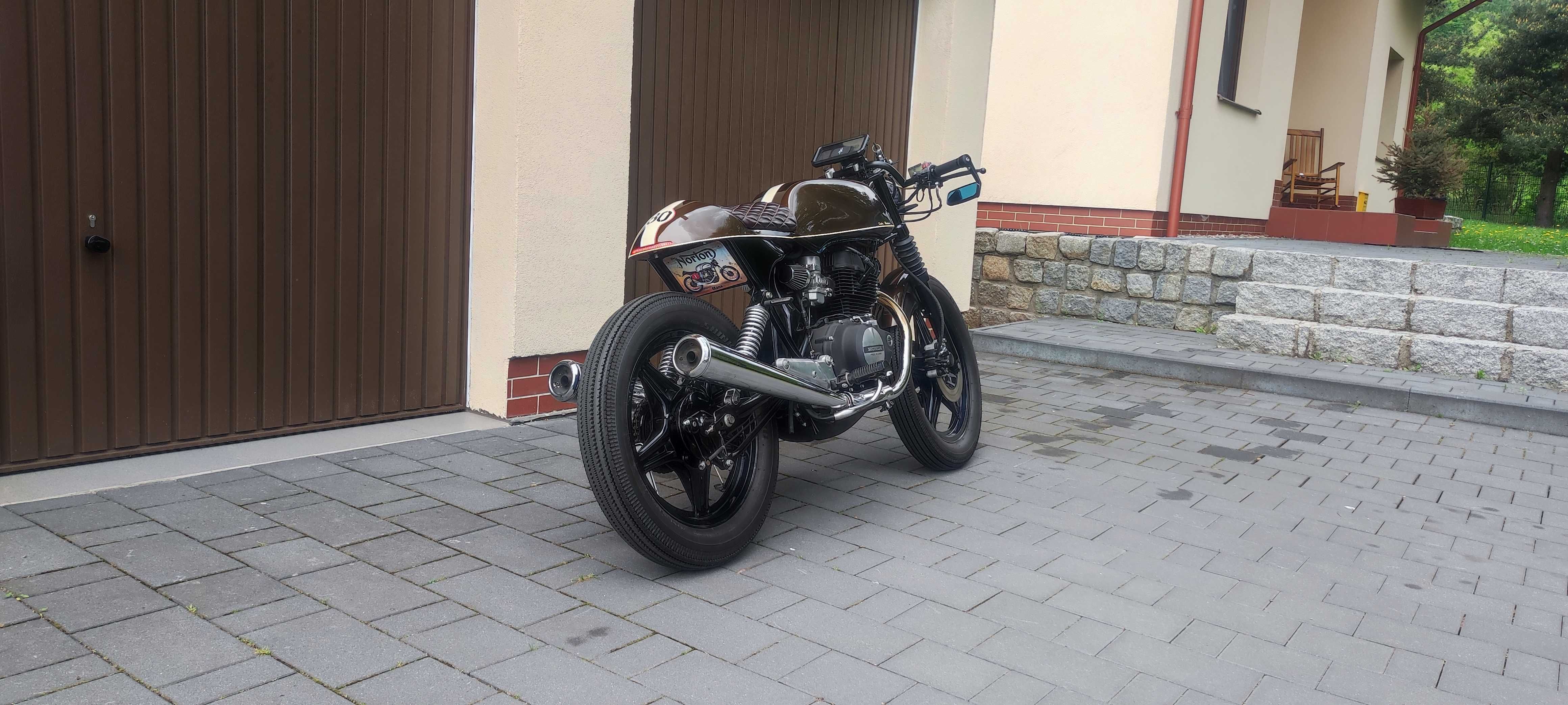 Honda cb 250/400 cafe racer