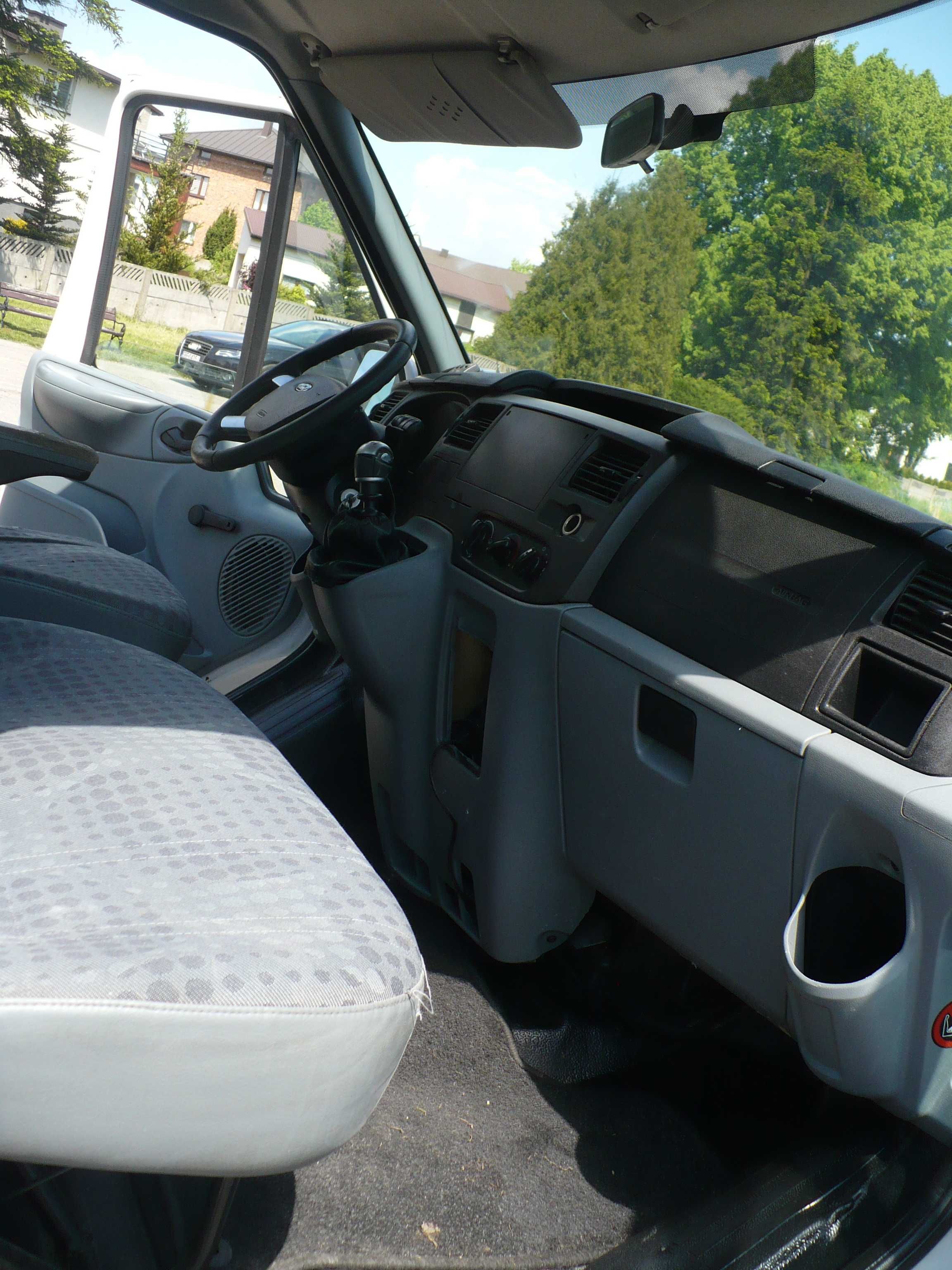 Ford Transit 2.4 TDCI Koła Bliźniacze Skrzynia Klima Tempomat