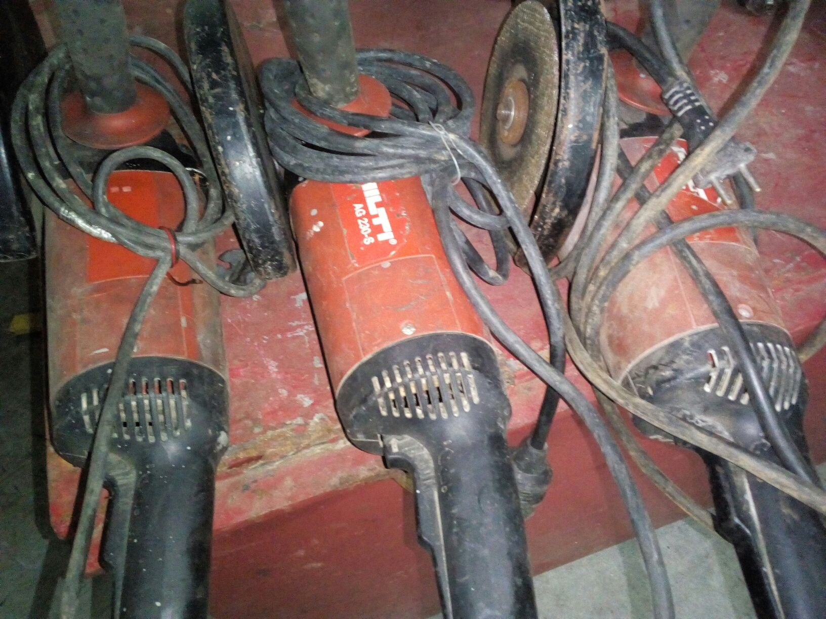 Retificadoras/rebarbadoras grandes Hilti