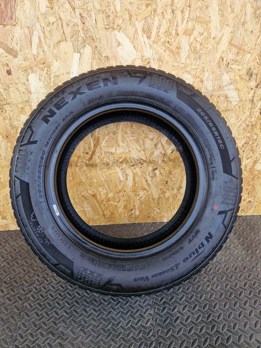 Opona całoroczna 205/65/16C Nexen N'blue 4Season Van