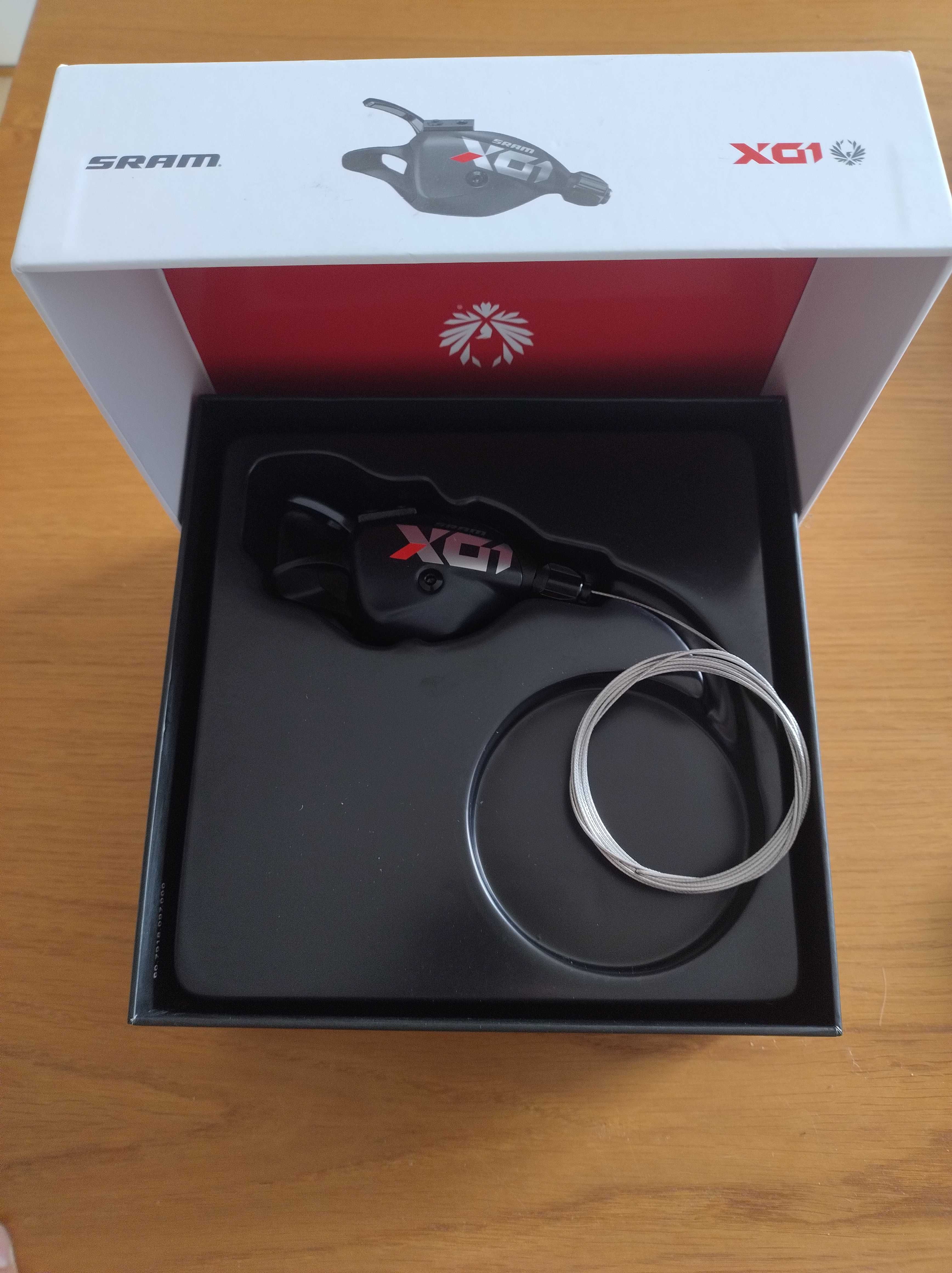 Manetka SRAM X01 Eagle Trigger