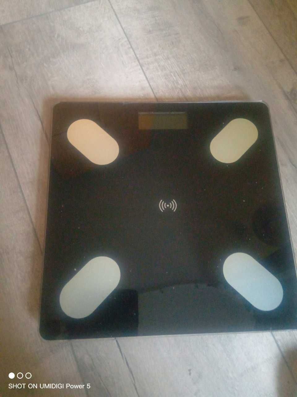 Waga łazienkowa analityczna SLIM 180KG SMART+ 17w1