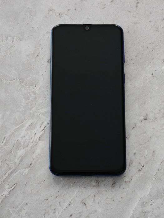 Samsung Galaxy A40 - prawie nowy