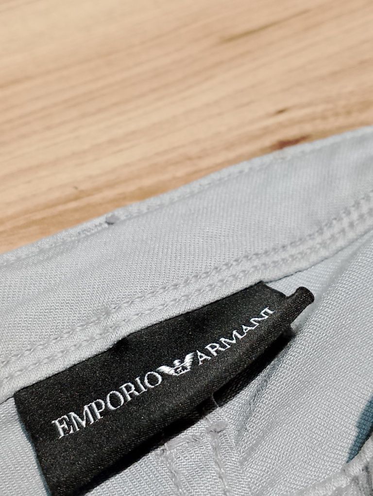 Szare Damskie Spodnie Jeansowe Dżinsowe Emporio Armani