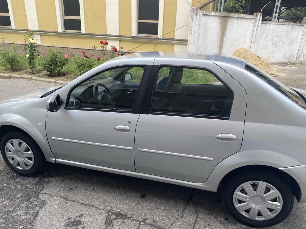 Dacia Logan Дача Логан