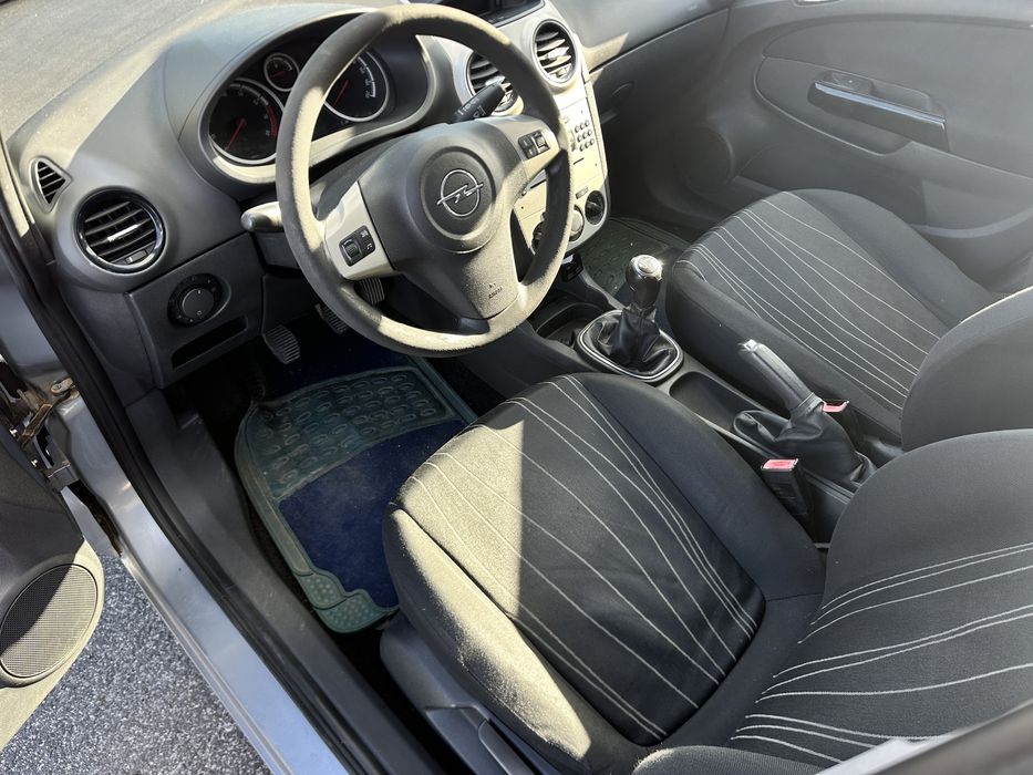 Opel corsa D 1.2 80cvs