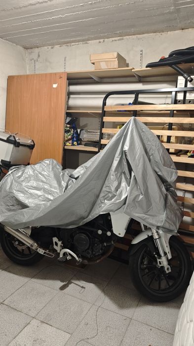Benelli trk 251 perfeita