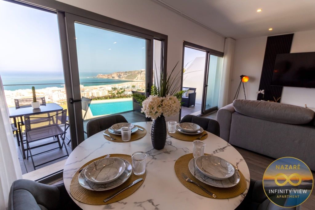 Apartamento T2 c/piscina Nazaré