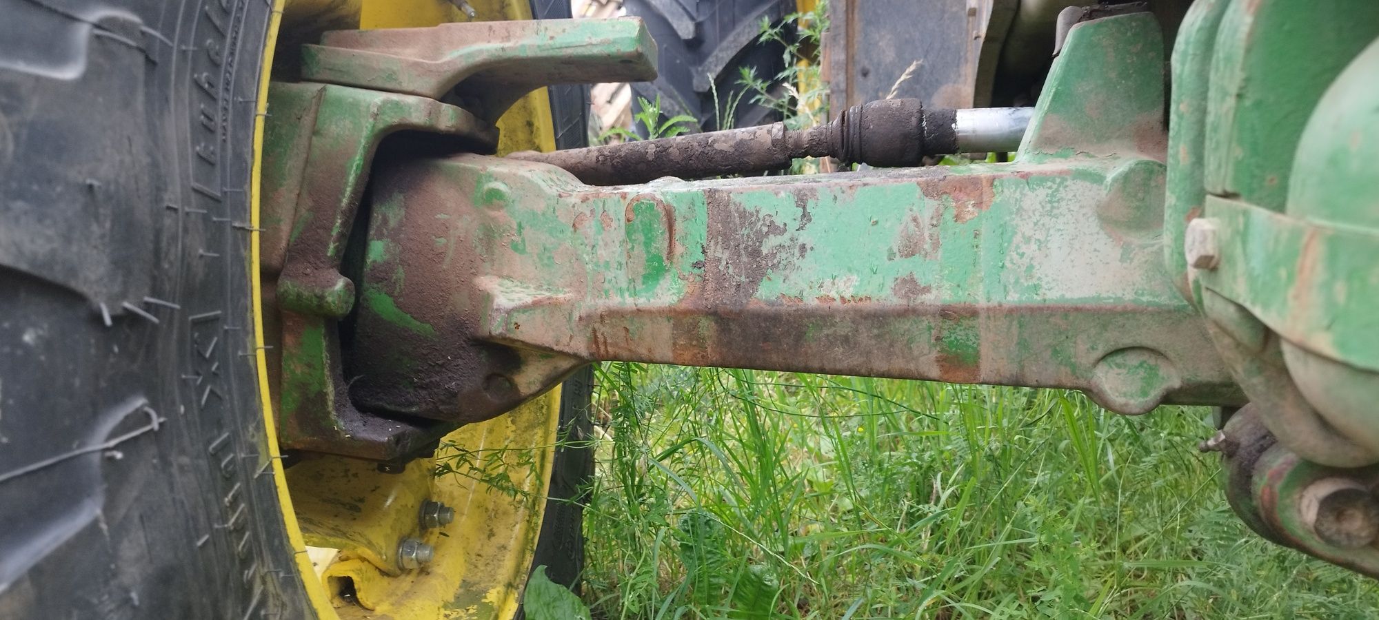 Części do ciągnika John Deere 6610 , przedni napęd
