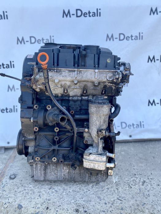 Двигатель мотор 1.9 BLS двигун Passat Caddy Skoda Golf Touran BKD BXE