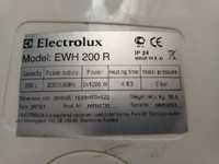 Бойлер Electrolux EWH 200 R