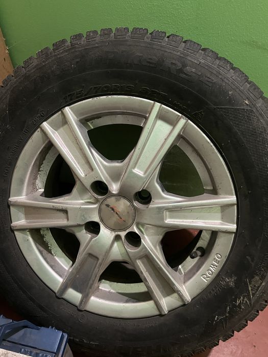 диски р13 4/98  4/100 з жигулів на гарній зимовій гумі ваз ланос