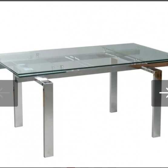 Mesa de sala extensível em bom estado